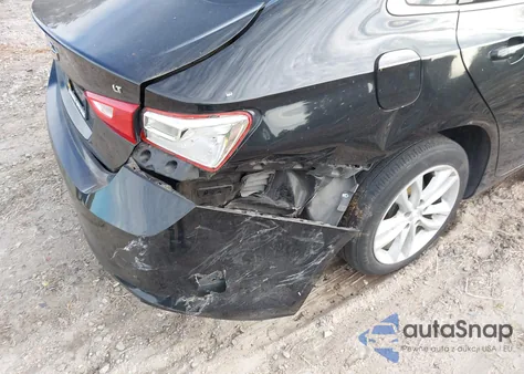 2018 Chevrolet Malibu Lt z USA, uszkodzony, nr VIN 1G1ZD5ST1JF170813